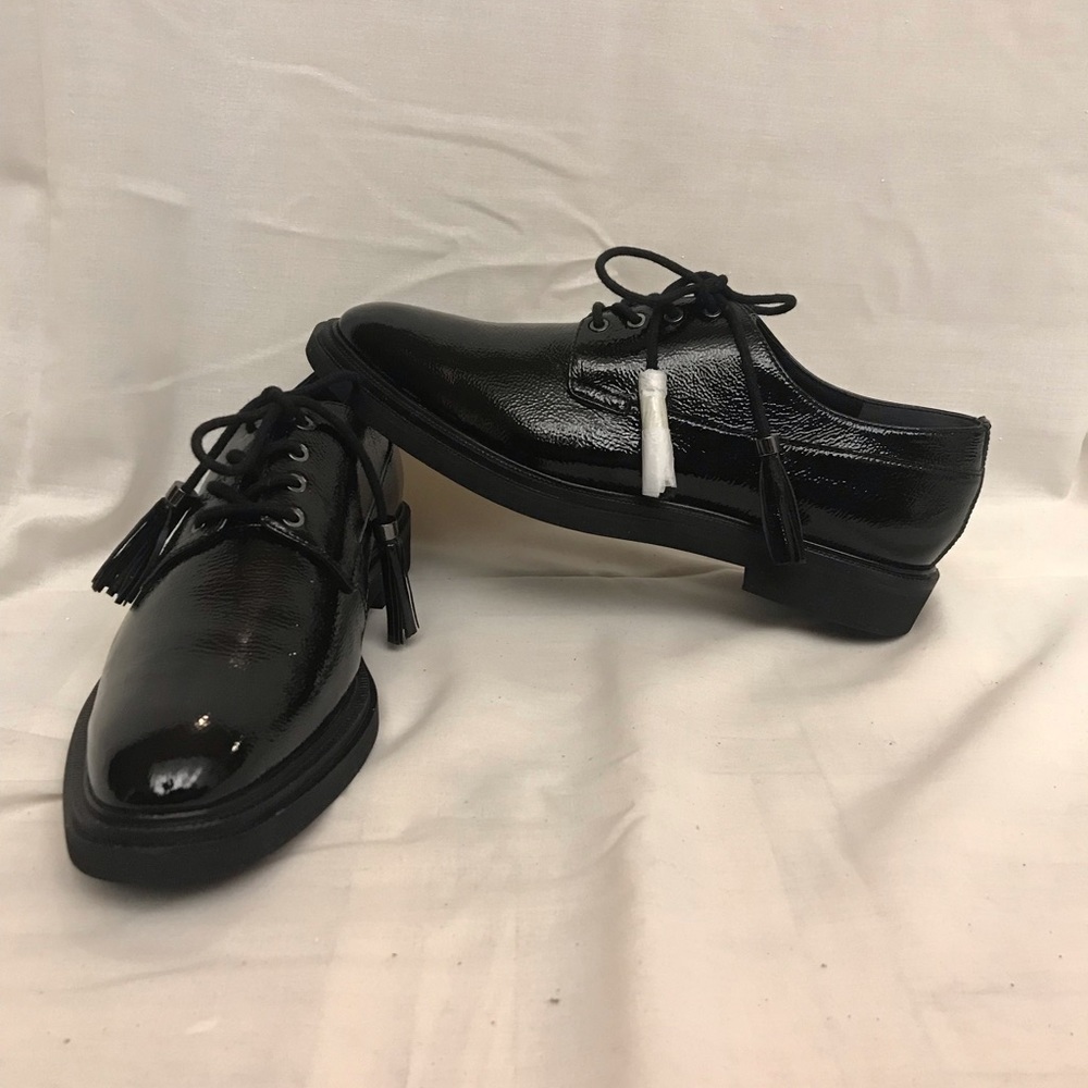 Kennith Cole leather casual shoes